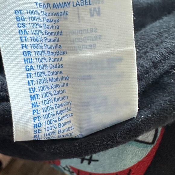 ๐ Disney Nightmare Before Christmas Graphic Tee - Picture 6 of 6